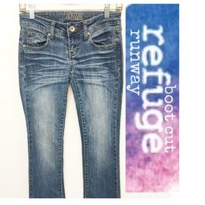 Runway Refuge Everyday Boot Jeans